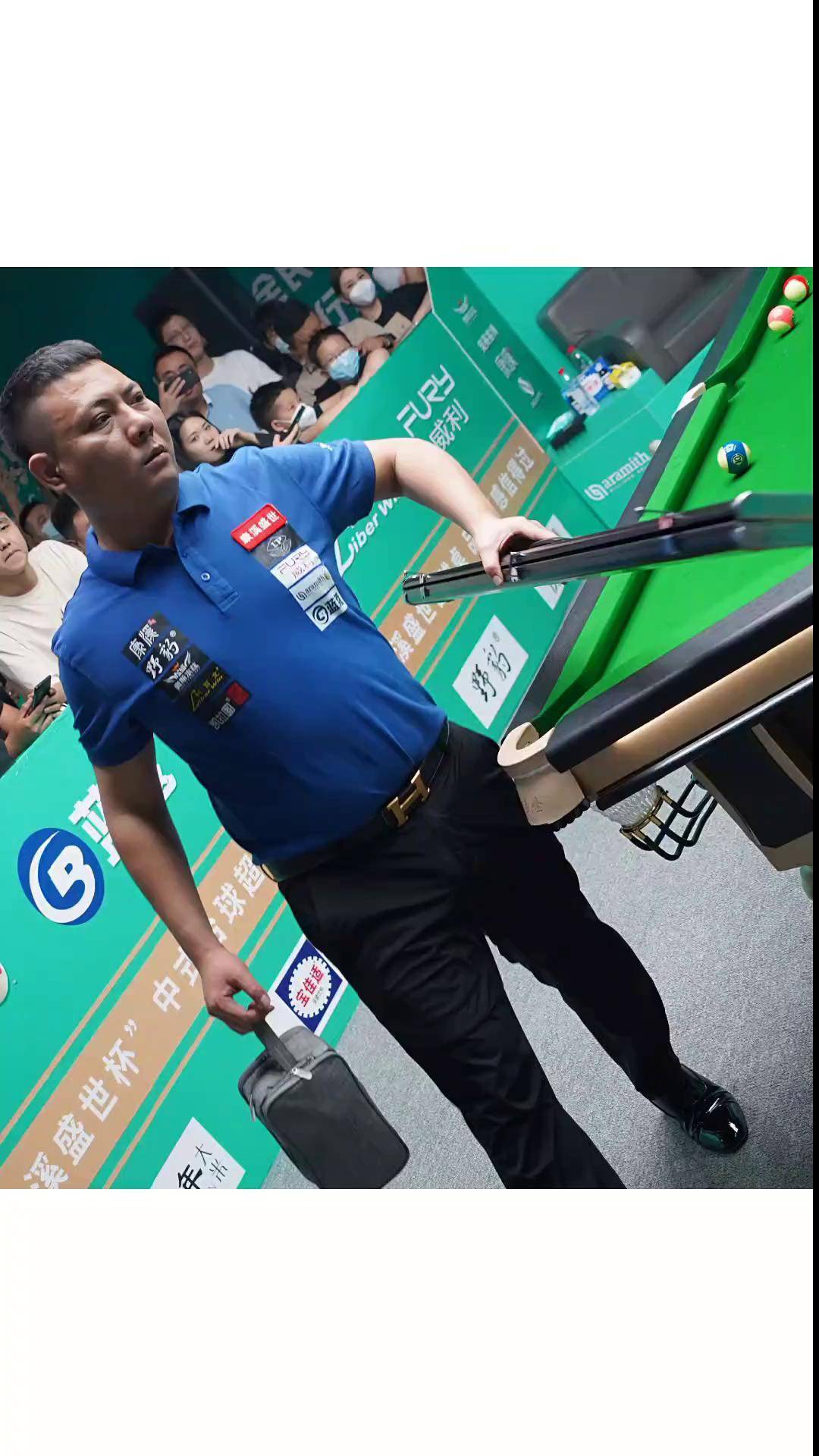 海港队在前 海港队在前