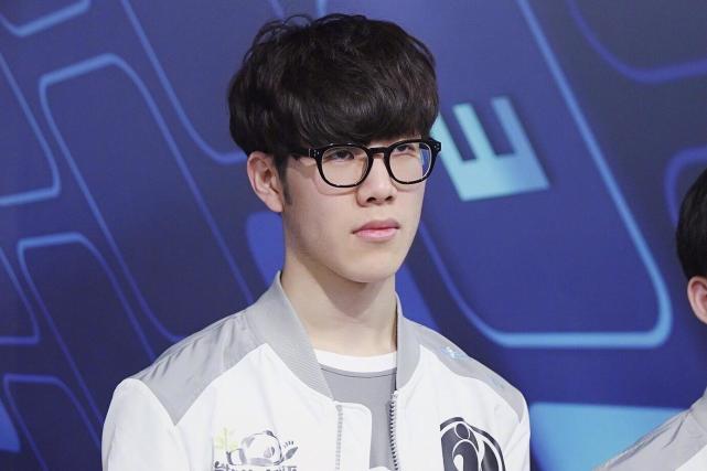 严格规定 严格规定